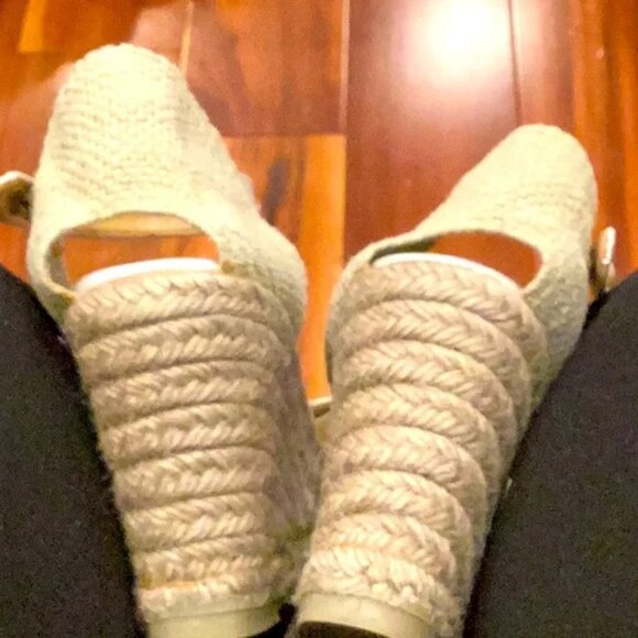 Castaner Silver 3 1/2 Wedge Heel Espadrilles, Size 38, Made in Spain, EUC - Picture 6 of 6